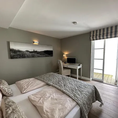 Hues Am Seedeich Westerland